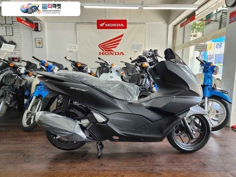 혼다 PCX 125 ABS 2023년식 2025년(혼다코리아) PCX125 ABS 신차 사전예약  할인 프로모션 진행중 입니다.