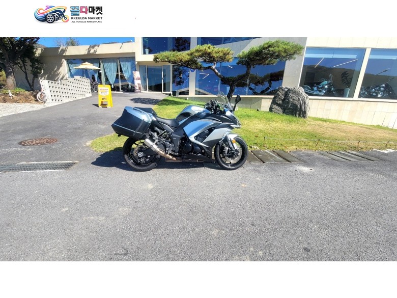 가와사키 Z 1000 SX 2017년식 ② 이륜관 ② 2017년 가와사키 Z1000SX 판매 합니다