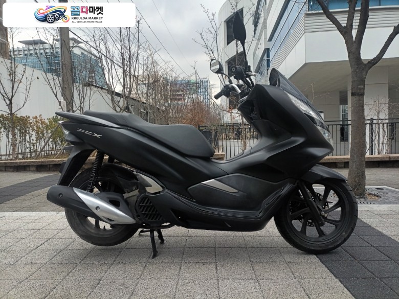 혼다 PCX 125 FI 2020년식 드라이브애드/DB-015/ 혼다 / 더뉴 PCX /20년식/ 10km(계기판 교체) /자체 할부 판매