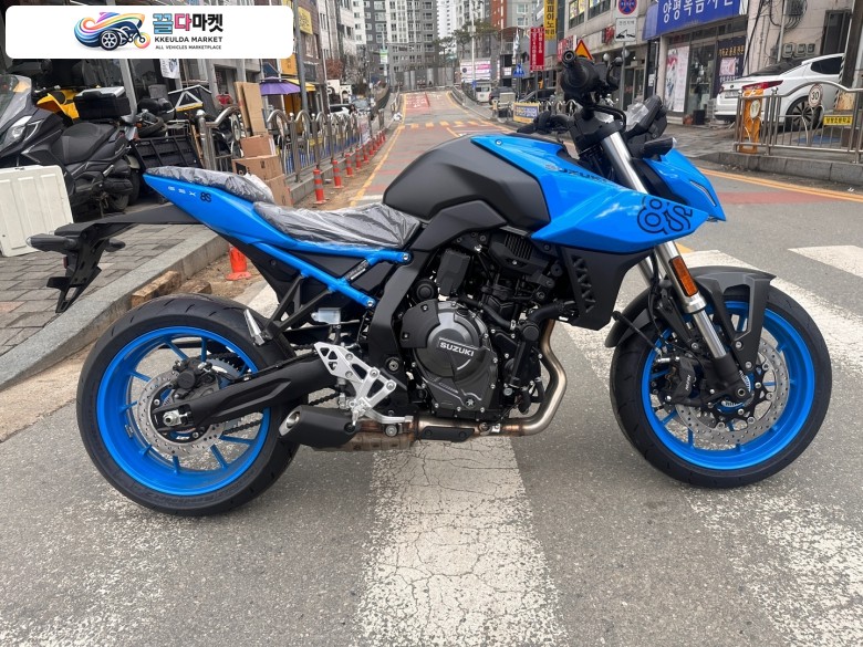 스즈끼 GSX 8 S 2024년식 2024 스즈키 gsx 8s 신차 판매랍니다 스즈키 프로모션 진행 및  추가(블랙박스,슬라이더장착!!)