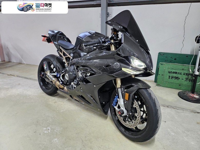 BMW S 1000 RR 2022년식 S1000RR MP 림버거풀카본바디,카본휠 풀튜닝!!