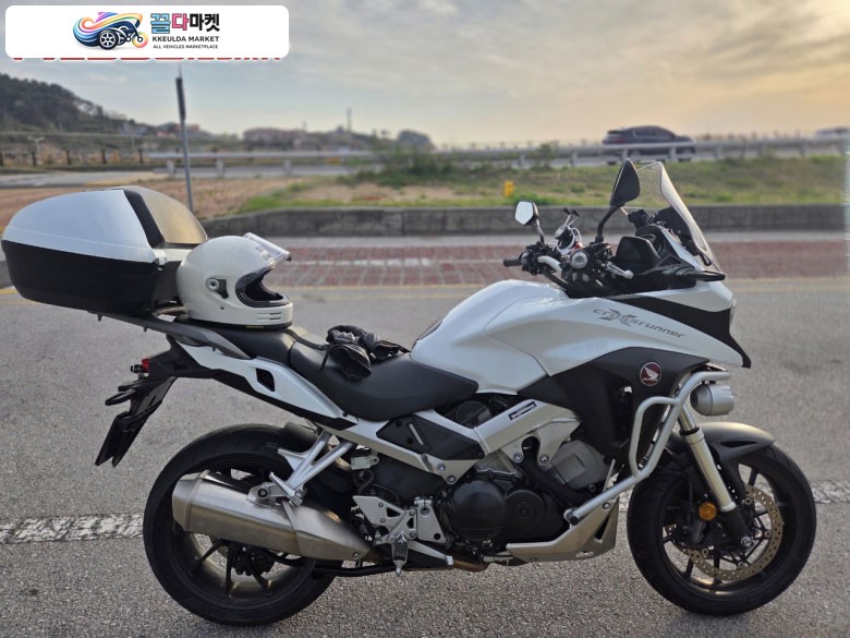 혼다 VFR 800 2017년식 혼다 VFR800X 국내4대중 한대