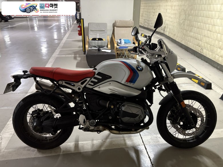 BMW R 나인 T 어반 GS 2021년식 깔끔한 BMW 알나인티 어반GS 판매