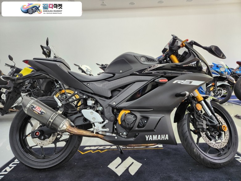 야마하 YZF R3 2019년식 -진주신평오토바이-   -야마하 YZF R3 -   - 신차컨디션의 풀옵션 바이크-   - 2019년식-   - 2591 KM 주행한 신차급 바이크~