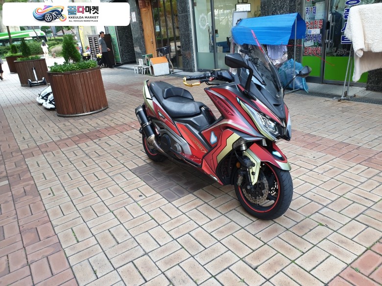 킴코 AK 550 i 2018년식 급매급매급매
