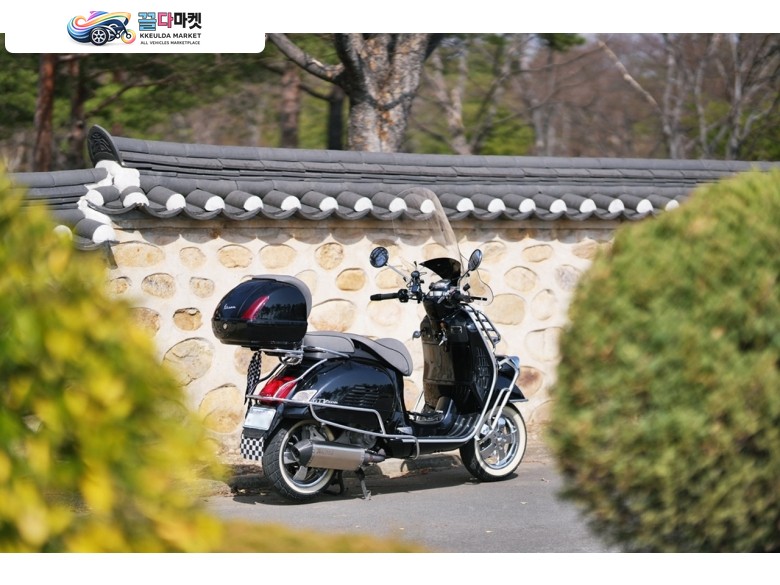 베스파 GTV 300 2011년식 베스파 GTV300 몬테나폴레옹 에디션