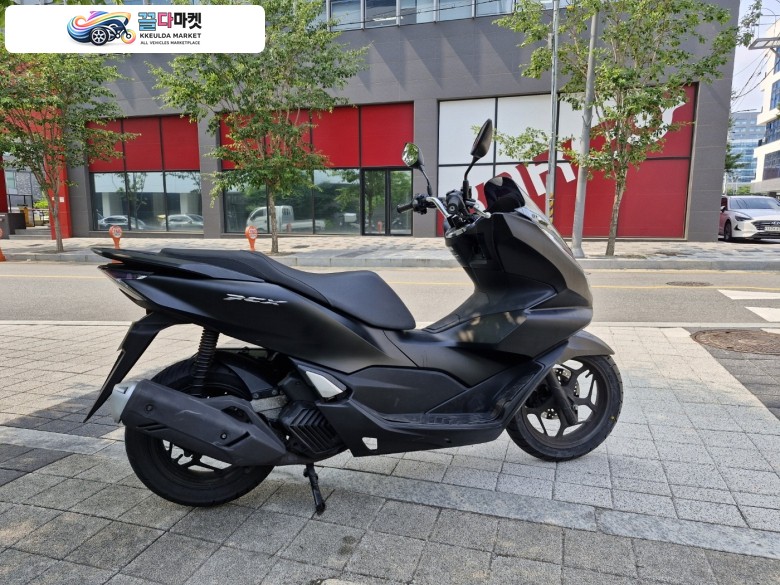 혼다 PCX 125 CBS 2021년식 드라이브애드/DB-044/ 혼다 / PCX CBS /21년식/ 20,000km /자체 할부 판매