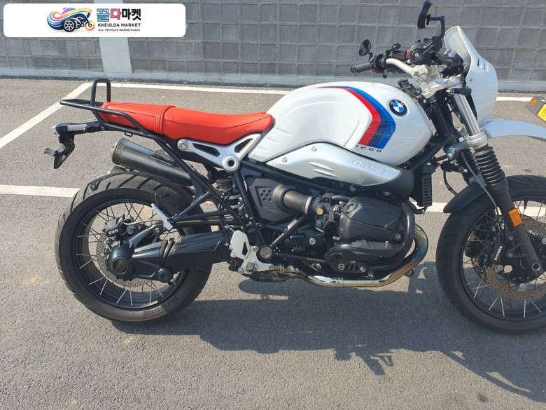 BMW R 나인 T 어반 GS 2021년식 21년 어반 gs 2341 km  판매 합니다.