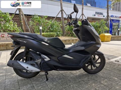 혼다 PCX 125 FI 2020년식 드라이브애드/DB-048/ 혼다 / PCX /20년식/ 6.5만km /자체 할부 판매