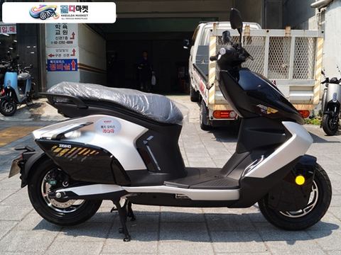 중국기타 전기바이크 2024년식 지호 AE8 S+ 전기스쿠터 / 프로모션 실시190만원