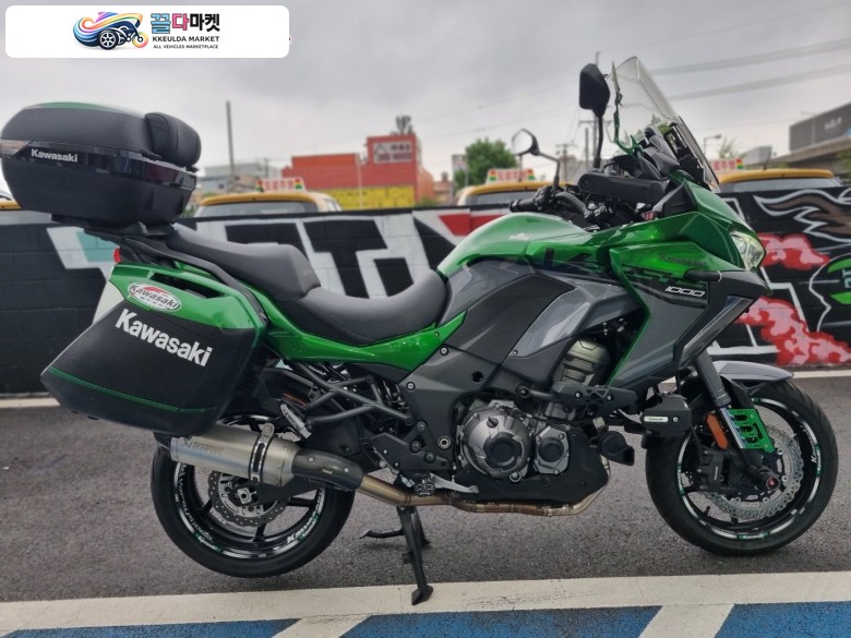 가와사키 버시스 1000 SE 2019년식 부산가와사키 중고매물 2019년식 26298km 상태좋은 버시스 1000 SE 풀옵션 유지중 제1금융권 현금할부 및 신용카드가능