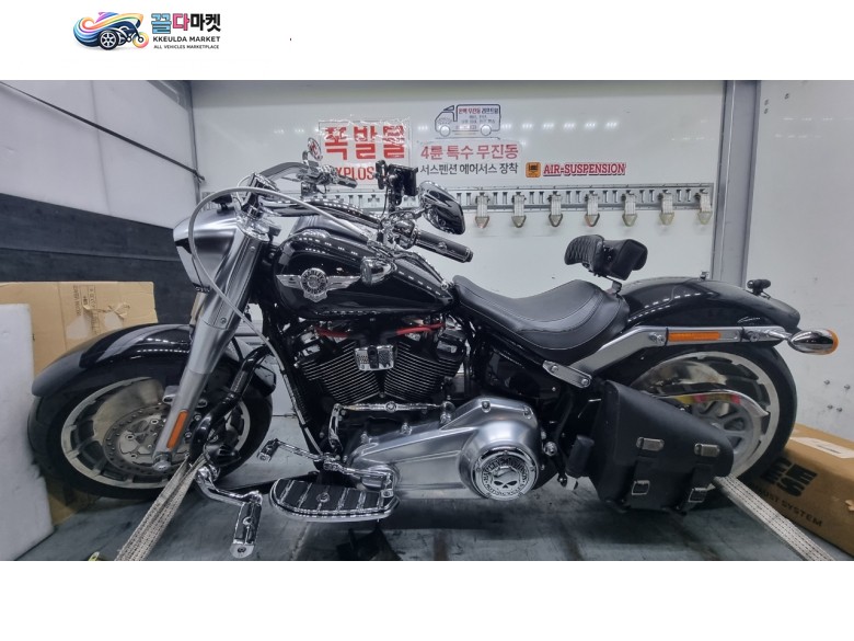 할리데이비슨 팻보이 114 2020년식 역동적이면서도 가장 세련된 팻보이!! 자세의끝판왕