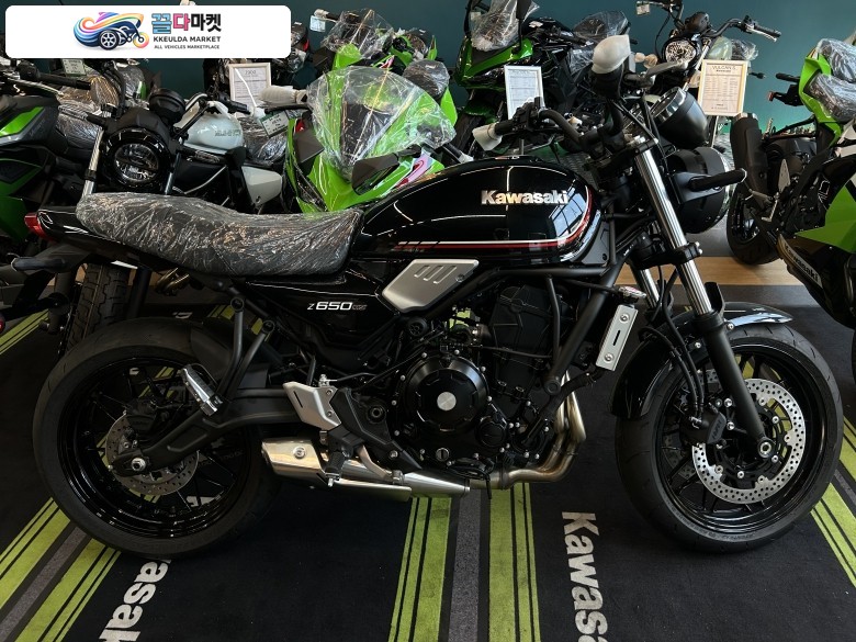 가와사키 Z 650 RS ABS 2023년식 [ 가와사키영등포 바이크랜드 / Z650RS 신차 프로모션으로 가격다운&다양한 옵션 무상제공/ 자세한건 방문해주셔야가능합니다 :> ]