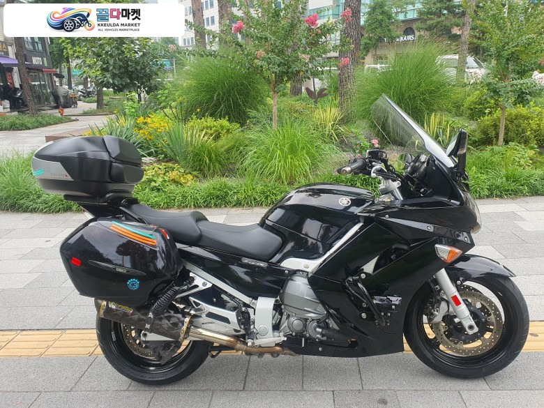 야마하 FJR 1300 AS 2011년식 티바이크 2011년 잘 관리된 야마하 고속투어러 FJR1300 AS 블랙 판매합니다.  -카드-대차-할부- 가능