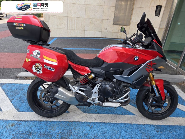 BMW F 900 XR 2022년식 BMW F900 XR 키로수는 신차급입니다.