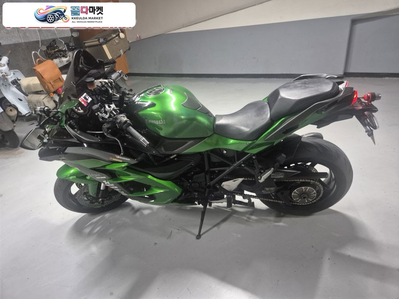 가와사키 닌자 H2 SX SE ABS 2018년식 닌자 가와사키 닌자 h2 se sx abs 팔아요