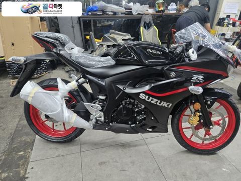 스즈끼 GSX R 125 ABS 2024년식 2024 GSX-R125 신차 판매합니다.