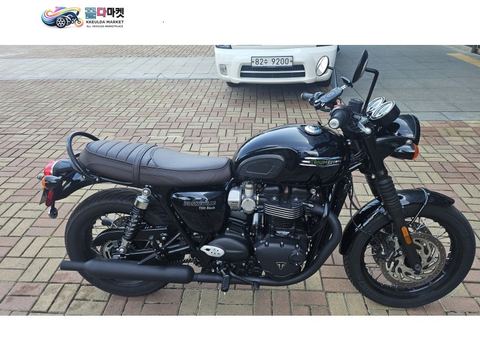 트라이엄프 본네빌 T120 블랙 2023년식 23년식 본네빌 T120블랙
