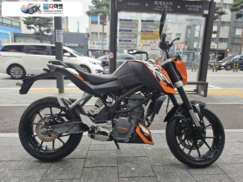 KTM 200 듀크 2014년식 ▶ KTM 듀크200 / 상태좋은매물 / 할부,대차,캐피탈 가능 ◀