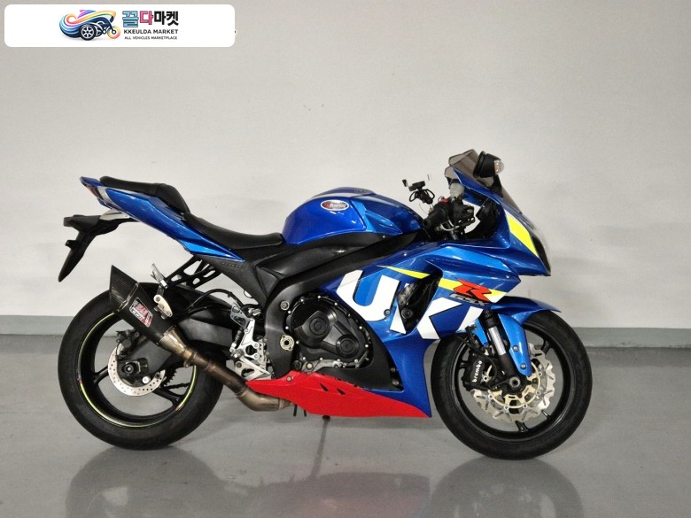 스즈끼 GSX R 1000 ABS 2016년식 2016년식 gsx- r1000 ABS 알천 판매합니다.