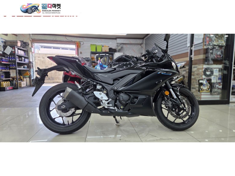 야마하 YZF R3 2023년식 2023년식 신차급 YZF-R3 판매 합니다.
