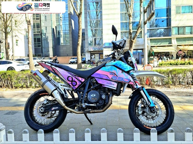 KTM 690 SMC 2007년식 KTM 690SM 골드넘버 팝니다