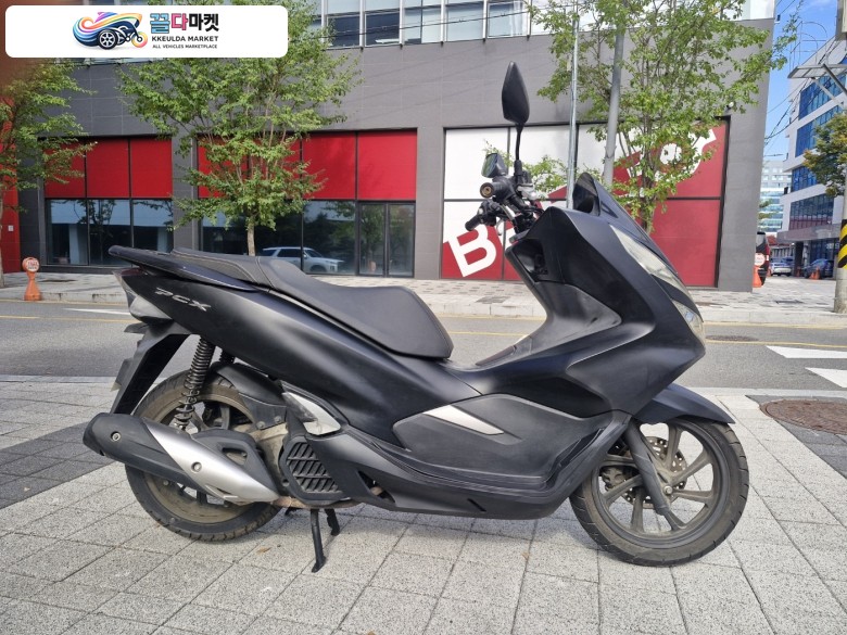 혼다 PCX 125 FI 2018년식 드라이브애드/DB-070/ 혼다 / PCX /18년식/ 4.6만km /중고 오토바이 판매