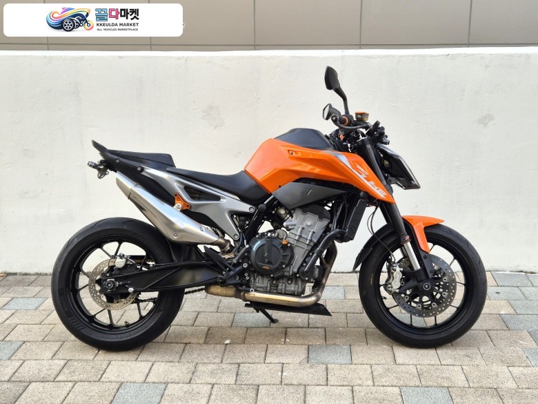 KTM 790 듀크 2018년식 2018 KTM 듀크790 판매합니다.