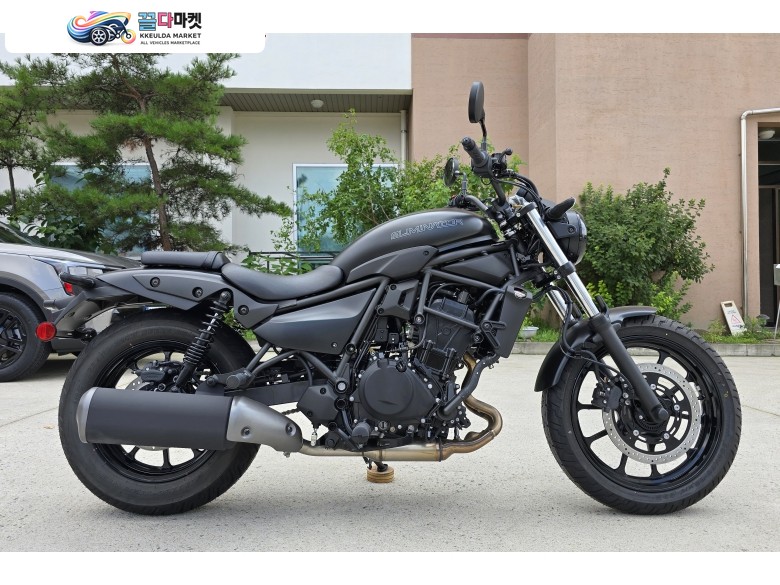 가와사키 엘리미네이터 500 2024년식 바이크월드 / KAWASAKI / ELIMINATOR 500 ABS / 2025년식 / 신차