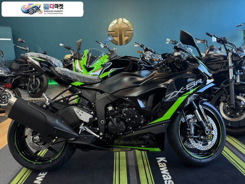 가와사키 닌자 6 R 2025년식 25년식 가와사키 ZX-6R 신차 판매
