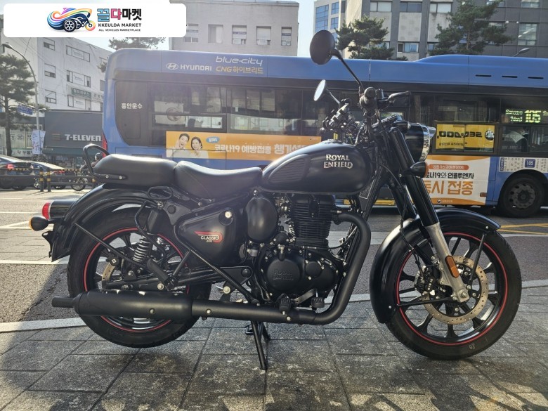 로얄엔필드 클래식 350 2022년식 로얄앤필드 클래식350 / 상태좋은매물 / 할부,대차,캐피탈 가능