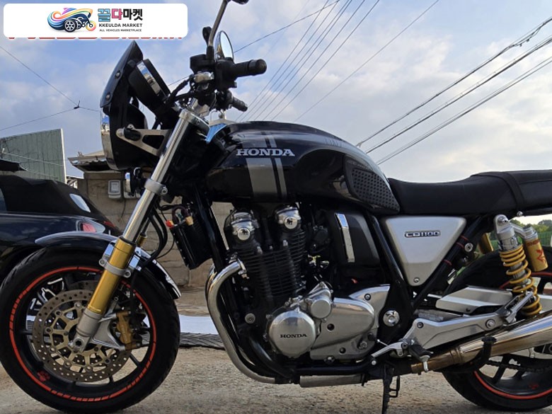 혼다 CB 1100 RS 2017년식 혼다4기통엔진 감성 클래식