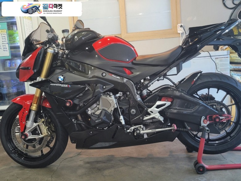 BMW S 1000 R 2018년식 (히말마야450 기변예정)잘 관리된 2018 BMW S1000r 팝니다