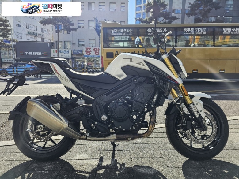 중국기타 네이키드 2023년식 MBP M502N / 네이키드 / 할부,대차,캐피탈 가능