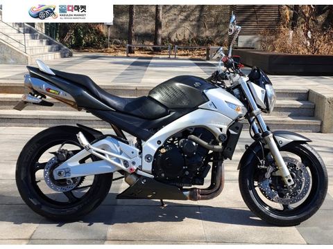 스즈끼 GSR 600 2007년식 스즈키용산점 원모토입니다.