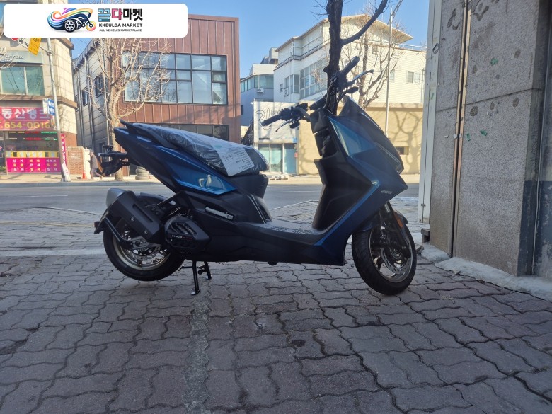 킴코 KRV 200 2024년식 킴코KRV200신차팝니다