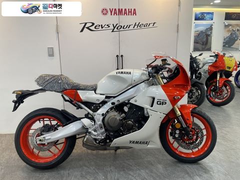 야마하 XSR 900 2024년식 [야마하 4S DEALER 중구점] XSR900 GP / 시즌오프 초대박 프로모션 / 취등록세 전액 지원 / 로우 페어링 키트 / 블랙박스 / 드레스업파츠  / 개별소비세 할인