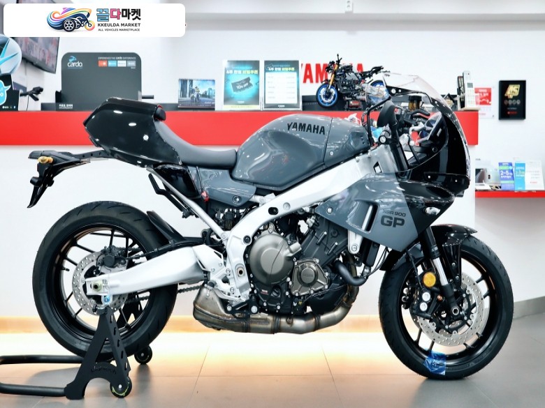 야마하 XSR 900 GP 2024년식 야마하 서울 마포점 B.O.S / XSR900GP(ABS) / 롯데카드 장기할부 / 파격적인 신차 프로모션