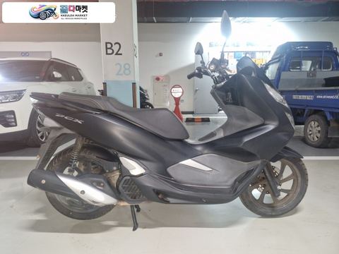 혼다 PCX 125 FI 2019년식 드라이브애드/DB-086/ 혼다 / PCX /19년식/ 0.04만km(메다 교체) /중고 오토바이 판매