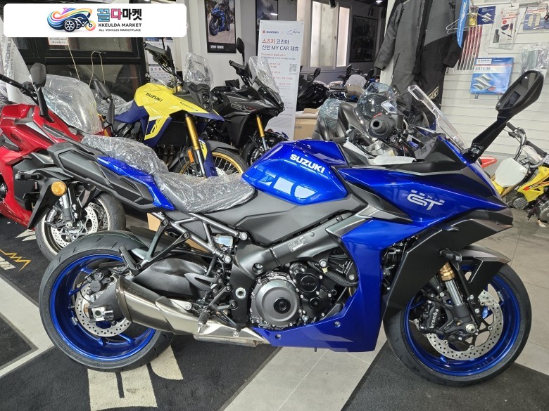 스즈끼 GSX S 1000 GT 2025년식 스즈끼/GSX-S1000GT 313만원 할인 혜택 신차판매중