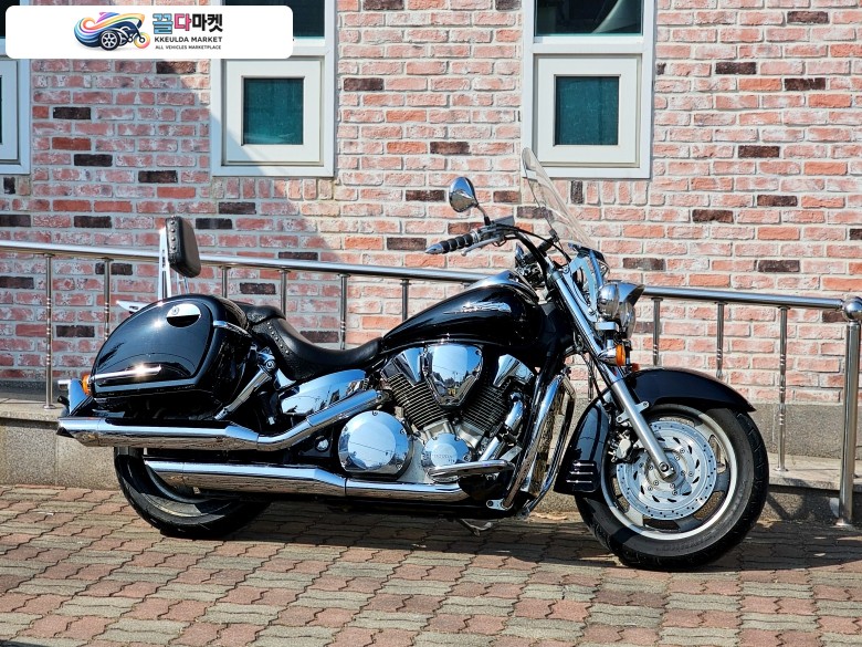 혼다 VTX 1300 S 2007년식 키로수 적은 vtx1300s