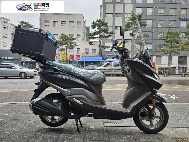스즈끼 버그만 스트리트 125 EX 2024년식 스즈키 버그만스트리트125 / 할부,대차,캐피탈 가능