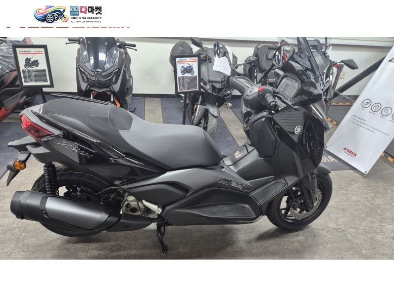 야마하 X 맥스 300 ABS 2025년식 25년식 XMAX300 판매중이며 현금,카드(삼성카드,KB카드 무이자할부)구매시 중랑야마하 프로모션