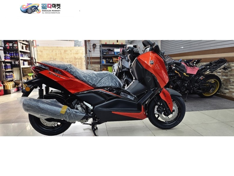 야마하 X 맥스 300 ABS 2025년식 2025년 / YAMAHA /X-MAX300 /신차 / 레드컬러/ 신차판매