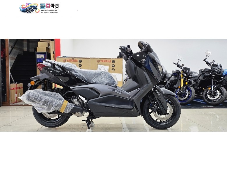 야마하 X 맥스 300 ABS 2025년식 신차판매 프로모션 / YAMAHA /X-MAX300 /신차 / 블랙컬러