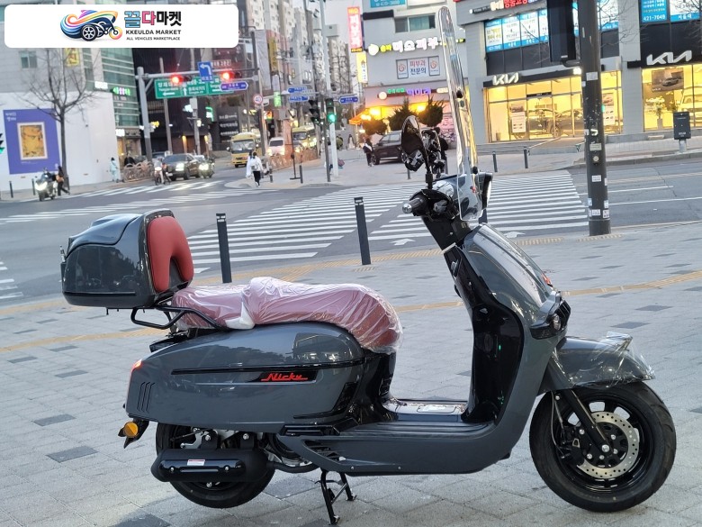 빅토리아 니키 125 2025년식 25년식 신차 입고!! 당일출고! 매입대차가능! 카드12~22개월무이자!(캐피탈환영)!!
