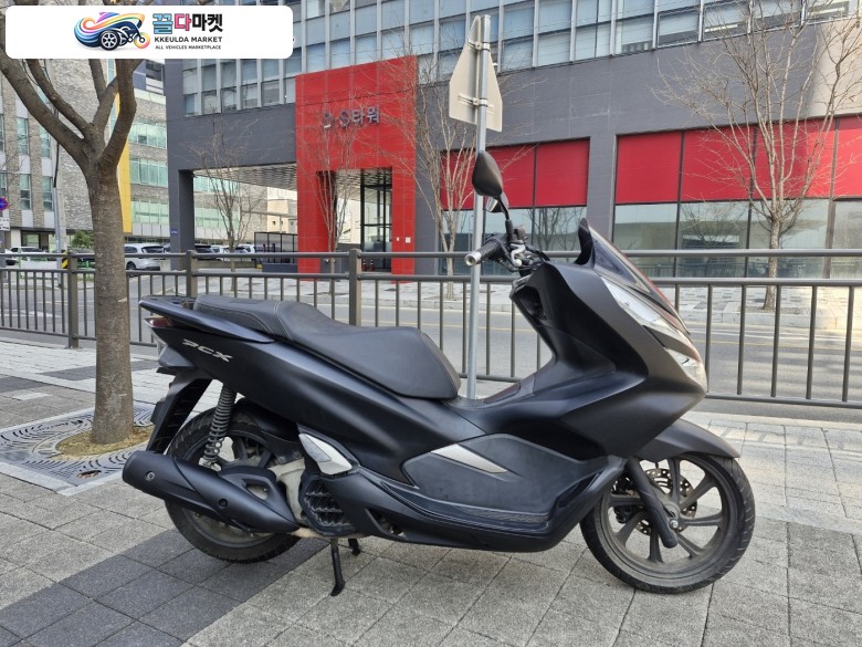 혼다 PCX 125 FI 2018년식 ▶▷드라이브애드/DB-089/ 혼다 / PCX /18년식/ 4만km /중고 오토바이 판매◁◀