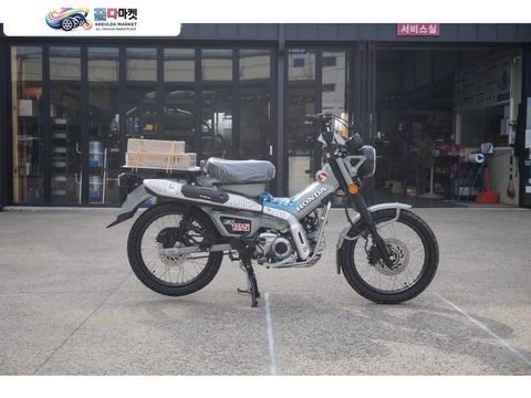 혼다 헌터커브 125 2025년식 [신차] 혼다 25년 헌터커브 CT125 (그레이)_혼다모터사이클 김해점 바이크랜드