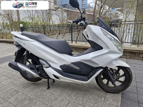 혼다 PCX 125 FI 2019년식 ▶▷드라이브애드/DB-091/ 혼다 / PCX /19년식/ 0.09만km(메다 교체) /중고 오토바이 판매◁◀