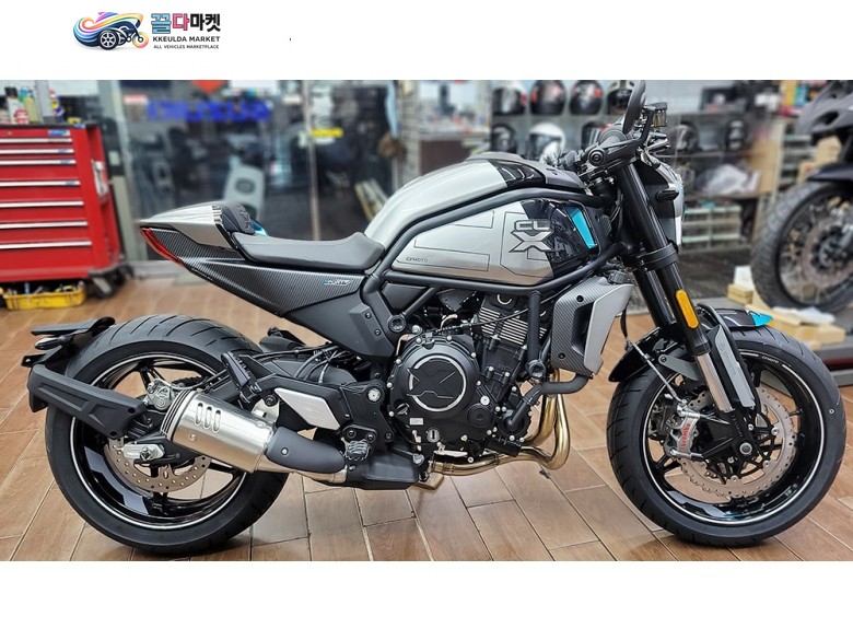 CF모토 700 CLX 스포츠 2023년식 CLX700스포츠 신차! 파격할인! 당일출고가능! 카드12~22개월무이자가능!신한 하나 오토론120개월 저금리할부가능!